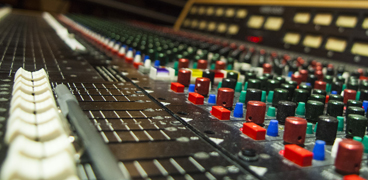 Another shot of our vintage Trident Series 80B console.